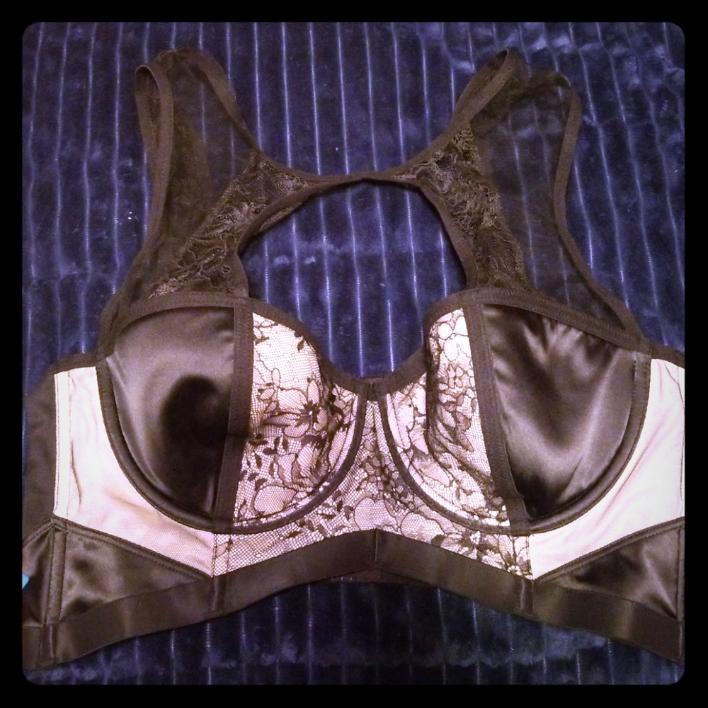 BNWOT Never worn Victoria's Secret push up
